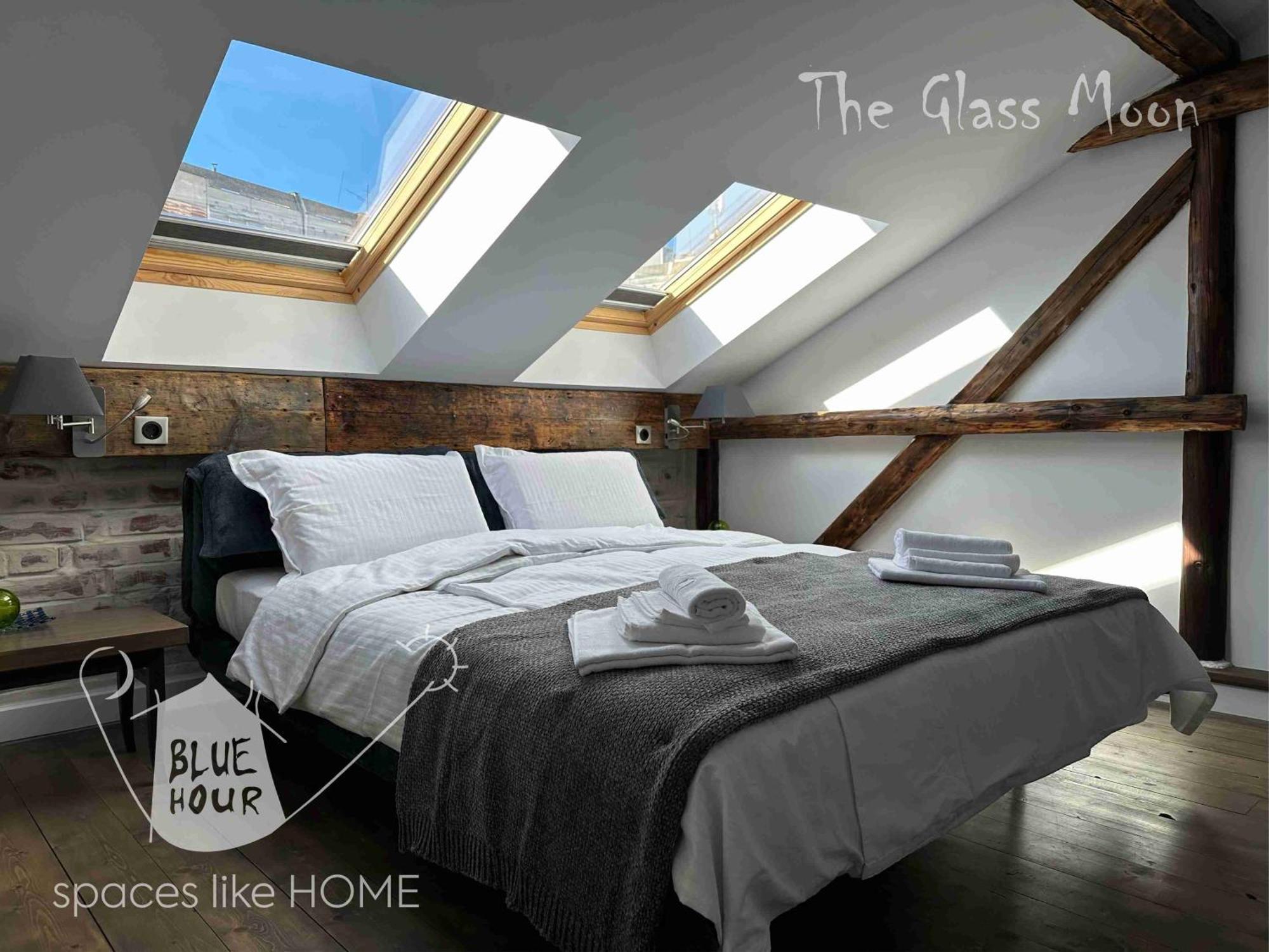 Apartment пространства за гости синият час - The Glass Moon *